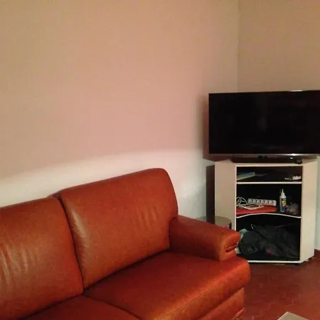 T3 Climatise Avec 6 Couchages, Terrasse Et Parking A 300m Des Commerces - Fr-1-81-490 Apartman