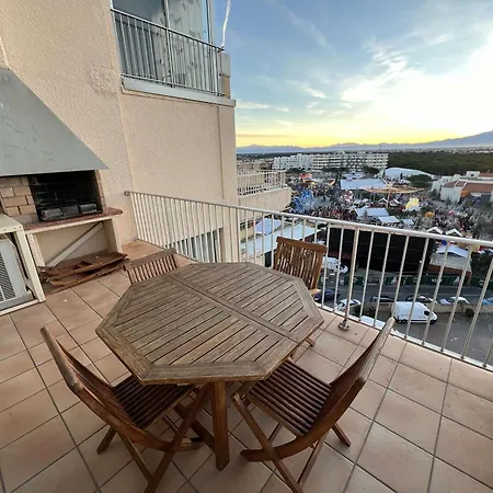 Apartman T3 Climatise Avec 6 Couchages, Terrasse Et Parking A 300m Des Commerces - Fr-1-81-490